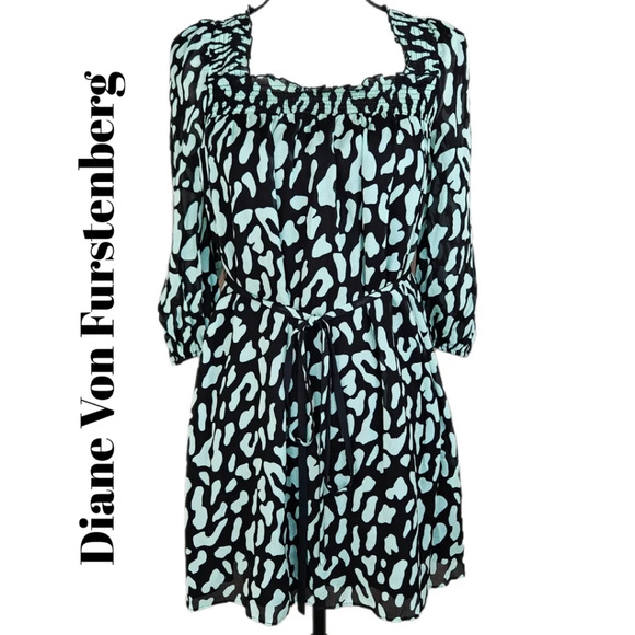 Diane Von Furstenberg Womens Black & Green Animal Print Mini Dress Sz XXS - Picture 1 of 13